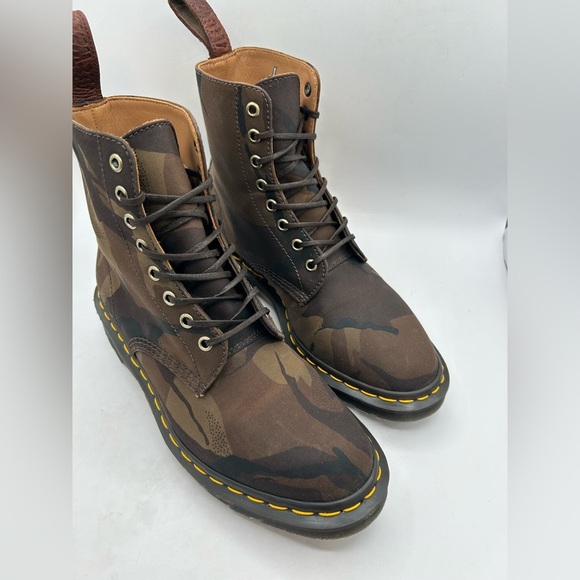 NEW RARE Dr Martens Pascal 1460 Camo combat boots Lace Up 8 Eye MADE IN ENGLAND - Picture 8 of 13